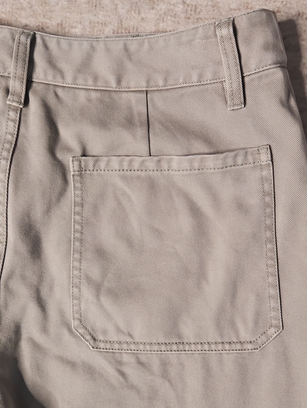 FRAME The Bubble Cargo Pants - Picture 10 of 10